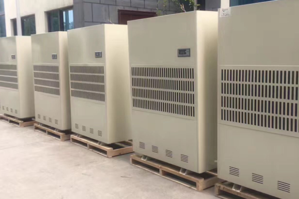 除濕機(jī)可以把一堆衣服儲(chǔ)干嗎？